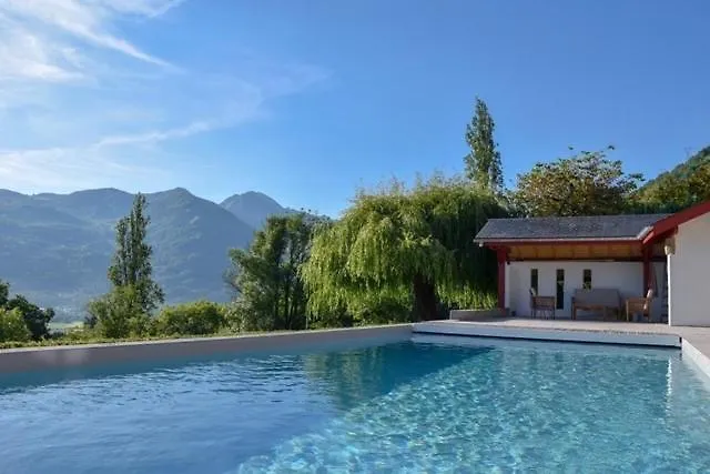 Le Chalet Des Pyrenees St Savin Saint-Savin